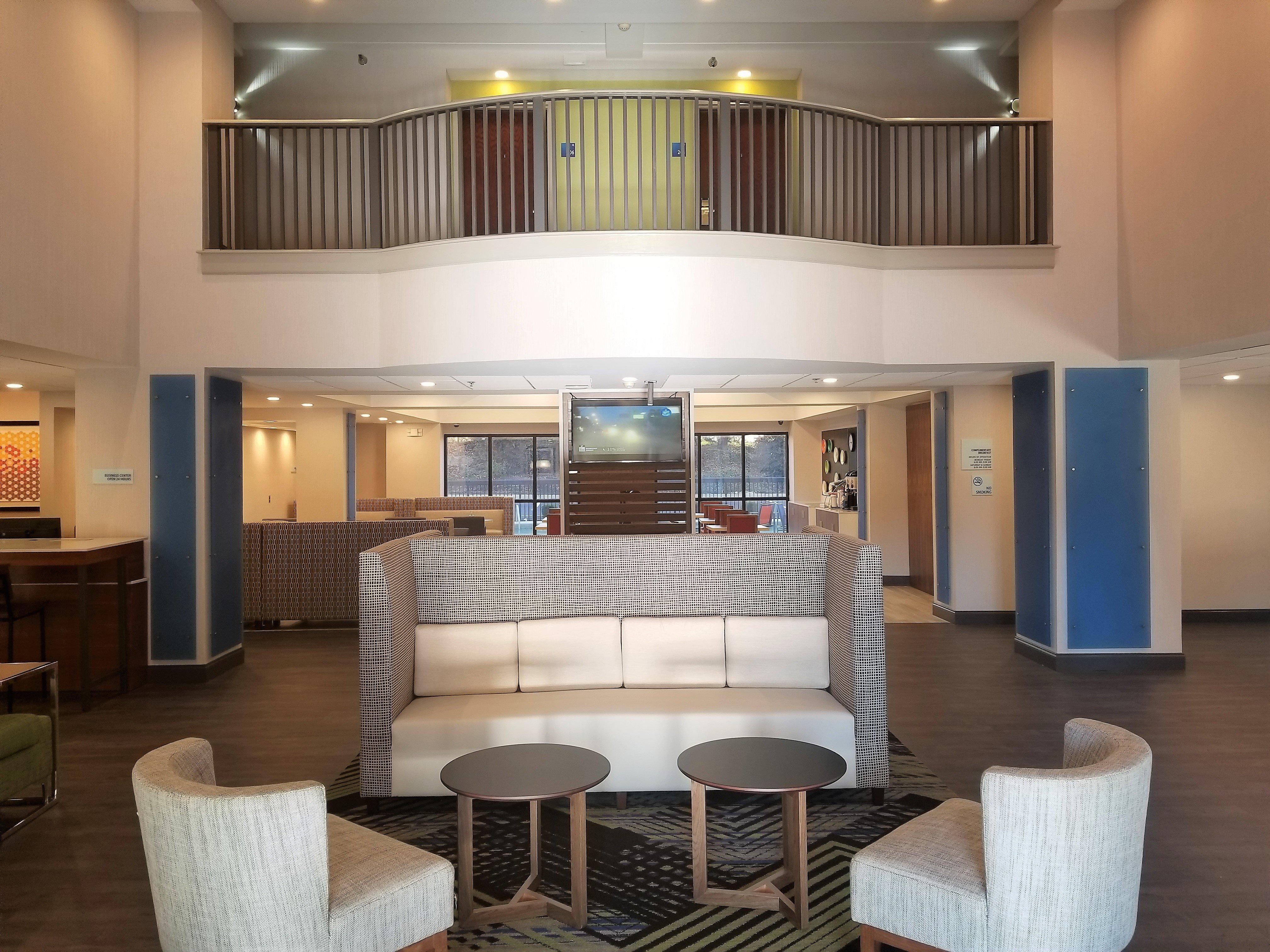 Holiday Inn Express Columbia Ne - Fort Jackson Екстериор снимка